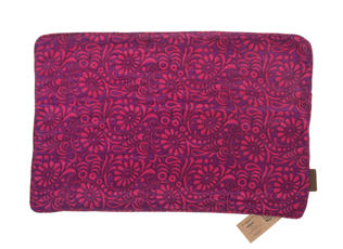 Silke pudebetræk 60x40 cm i dyb bordeaux med tæt mønstret orientalsk blomsterornamentik til sari pudebetræk boho vintage.