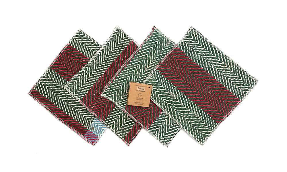 Set of 4 coasters 18x18 cm with chevron pattern in green, white and red
