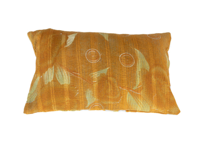 Sari pudebetræk 30x50 i turkis og blå med farverige blomster og orange mønster – unikt vintage indisk boho/boheme pudebetræk