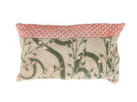 Sari-Kissenbezug 30x50 in Hellblau, Türkis und Weiß mit farbenfrohen Boho-Mustern und Upcycling-Textur - Indisches Sari-Kissen im einzigartigen Vintage-Stil