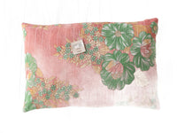 Unikt sari pudebetræk 60x40 i farverige guld-/creme-, blå- og rødtoner med orientalske mønstre og diagonale striber – saripude / indisk pudebetræk i vintage boho-stil
