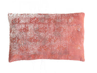 Einzigartiger Sari-Kissenbezug (60 x 40 cm) in Lila und Weiß mit horizontalen Streifen und kleinen rosa Details – indisches Sari-Kissen im Boho-/Vintage-Stil mit ethnischem Upcycling-Look