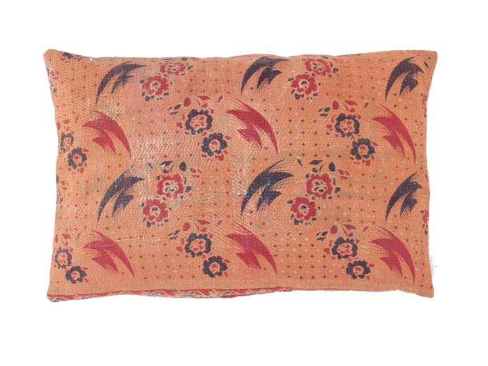 Sari pudebetræk 60x40 i smaragdgrøn med farverige hvide og lyserøde mønstre, unika indiske saripuder/upcycled boho puder