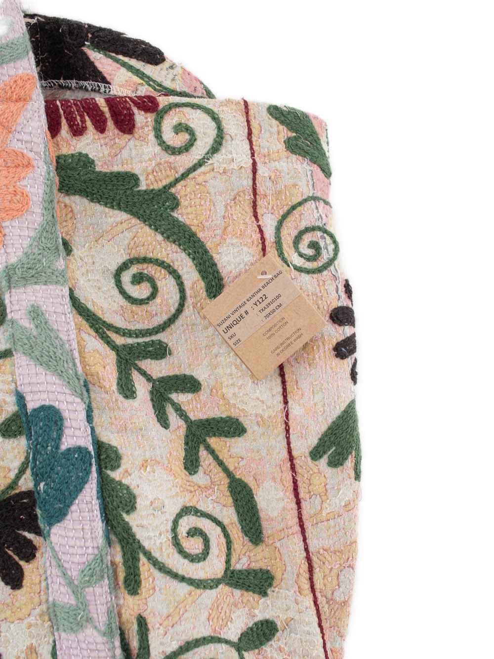 Suzani Vintage Beach dahinter