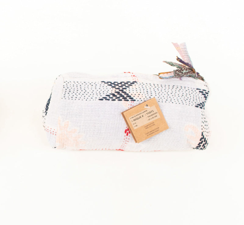 Fine Q Pouch Large