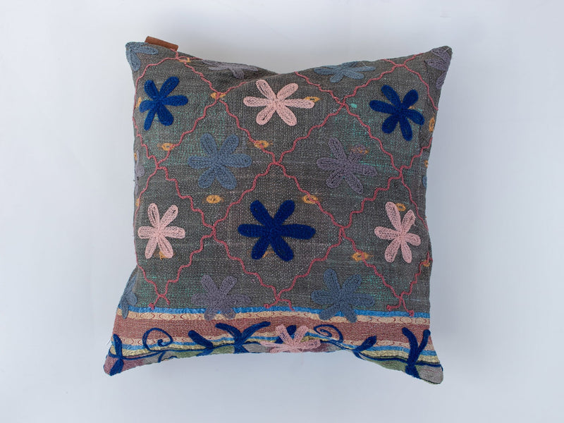 Suzani pudebetræk 50x50