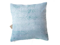 Sari pudebetræk 50x50 med vintage boho mønster i lyseblå og turkis, farverige indiske saripuder/upcycled pude i etnisk stil