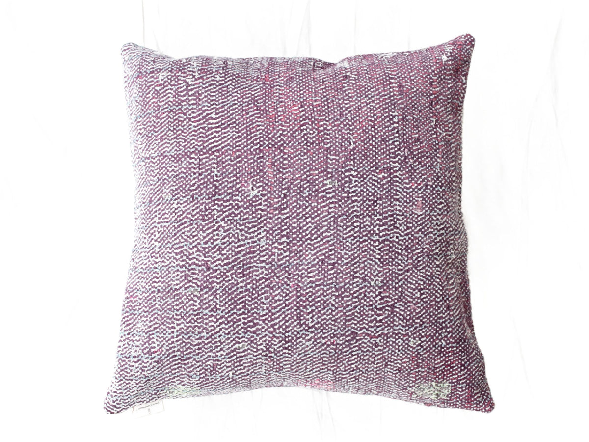 Sari pudebetræk 50x50 i vinrød og lilla med hvidt mønster, vintage/boho indisk indisk pudeovertræk med etnisk tekstillook og unik upcycled finish