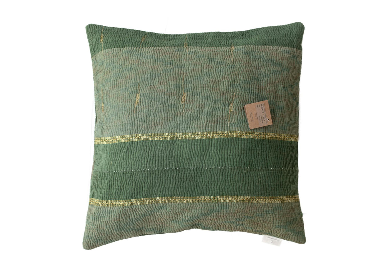 Sari pudebetræk 50x50 i unika vintage boho stil med grønt og støvet blå mønster samt guldfarvede striber i indisk saristof, saripude/pudebetræk til dekorative indiske og orientalske pudder