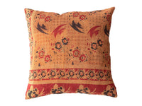 Sari pudebetræk 50x50 med vintage boho mønster i varm orange, rød og mørkeblå — indisk indisk pudebetræk til unika saripuder