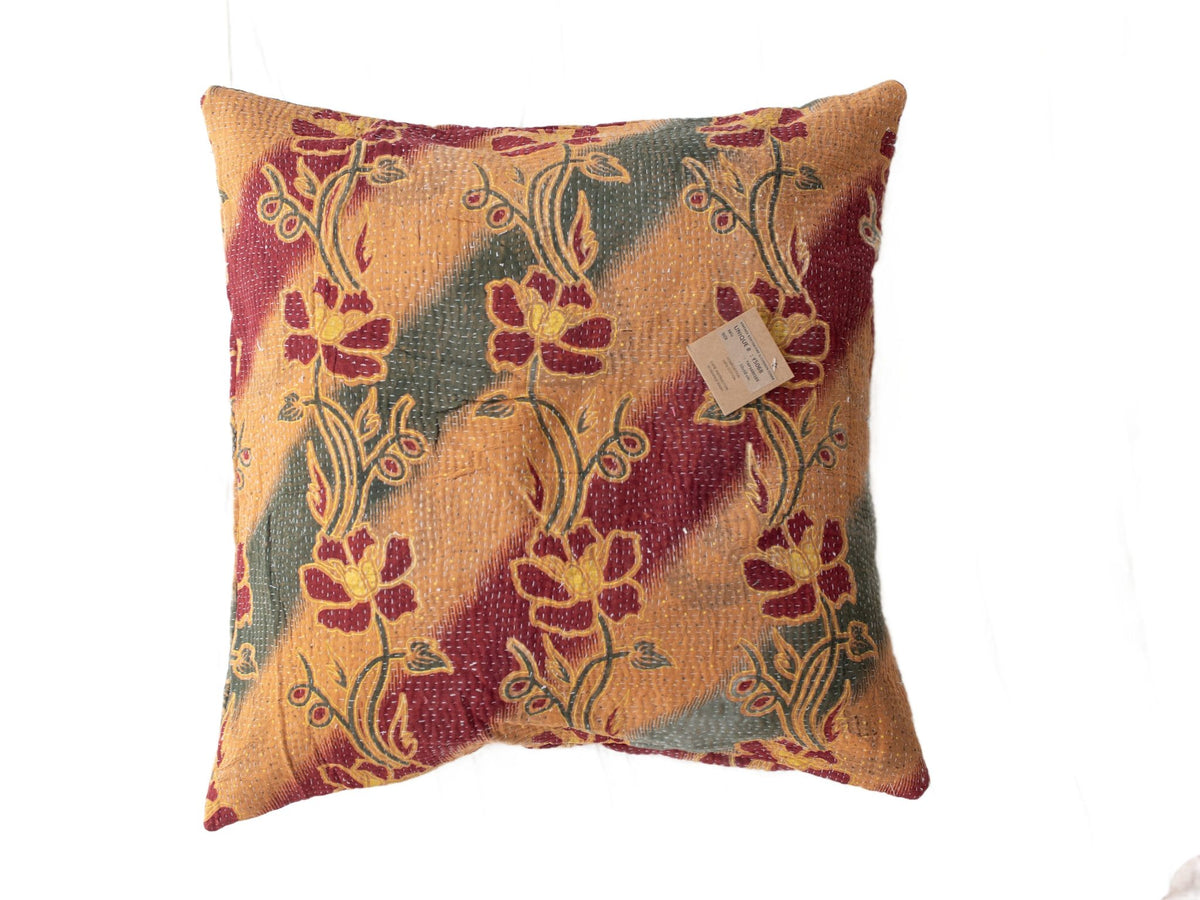 Sari pudebetræk 50x50 med farverige vintage blomster- og paisley mønstre i bordeaux, orange og grønne toner – unika indisk indisk pudebetræk til boho boheme saripude