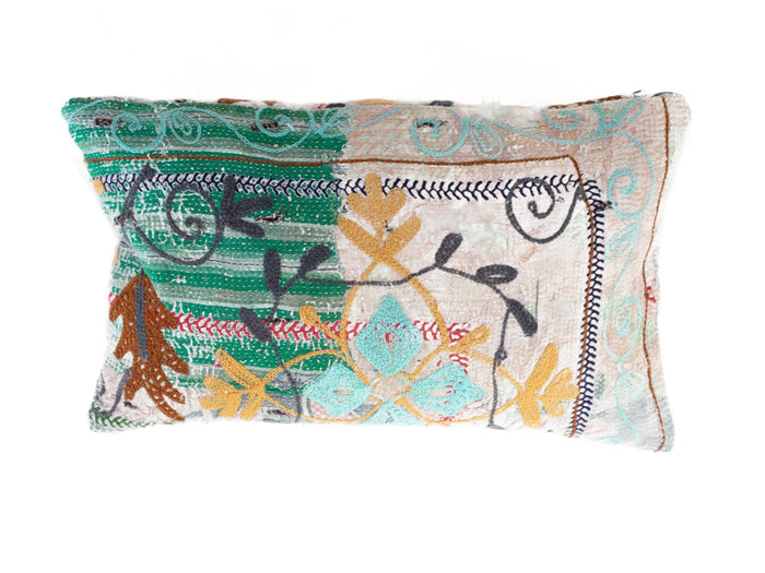 Suzani pudebetrÃ¦k 30x50 cm i boho vintage stil med broderede blomster og slyng samt cirkler i grÃ¸n turkis gul og mÃ¸rkeblÃ¥ detaljer