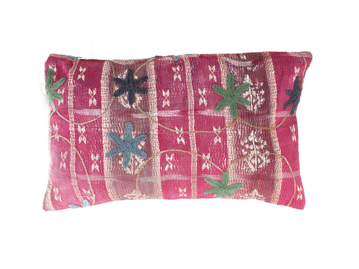 Unika suzani pudebetrÃ¦k 30x50 cm i pink med broderede stjerner og blomstermotiver i blÃ¥ og grÃ¸n, boho orientalsk vintage etnisk stil.