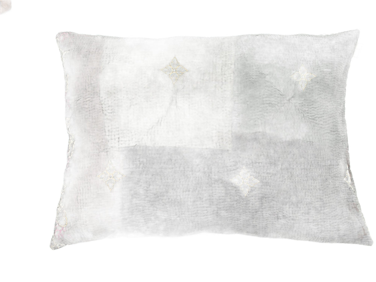 Fine Q 50x70 – Lysegrå